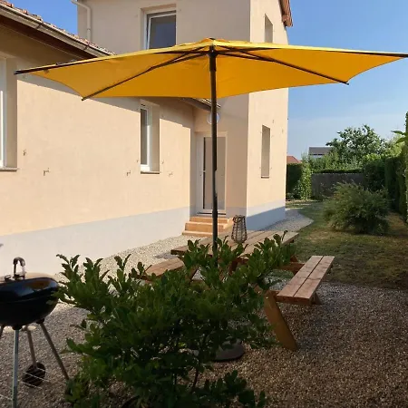 Ferienhaus Maison Individuelle Le Pigeonnier *